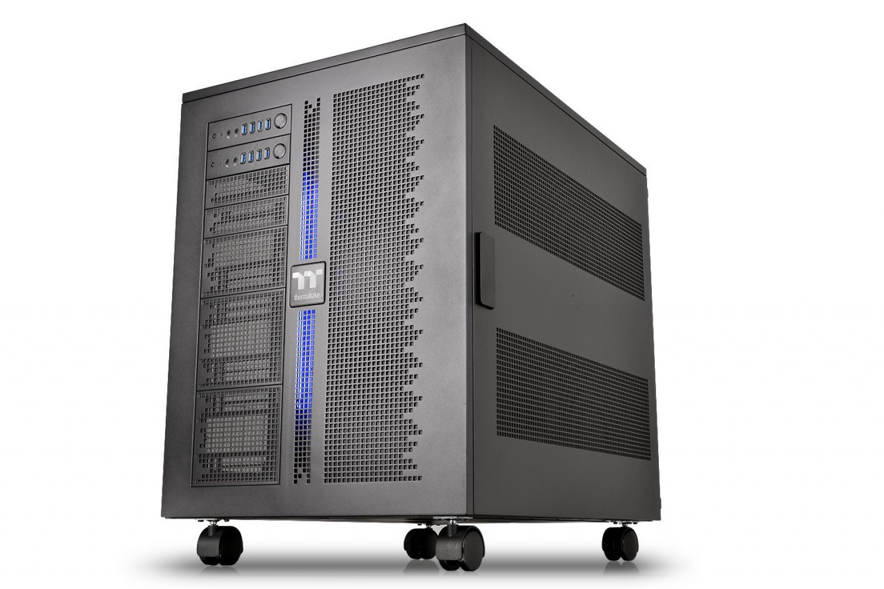 THERMALTAKE Core W200