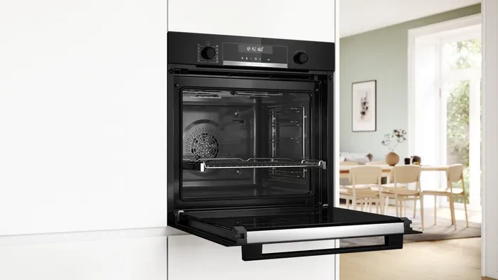 BOSCH ugradbena pećnica Serie 6 | HBG578EB3