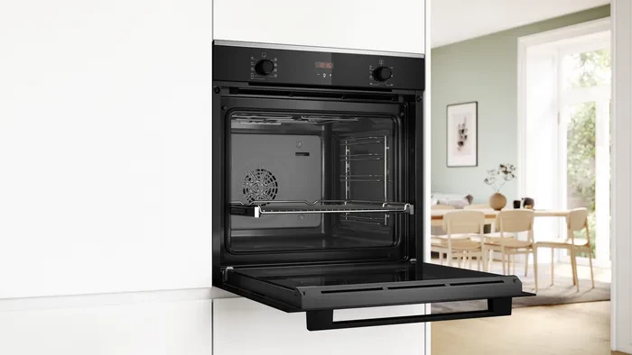 BOSCH ugradbena pećnica Serie 4 | HBA234EB3