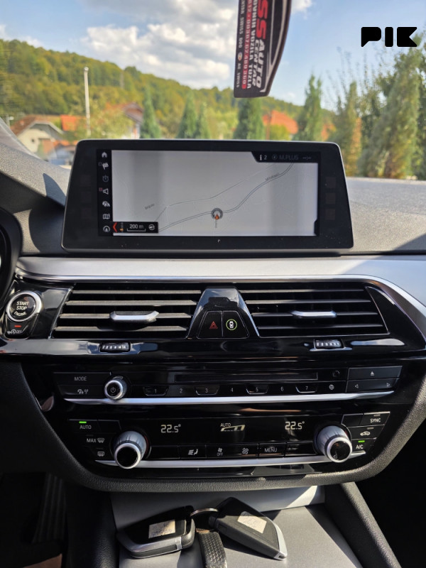 BMW 520d G30