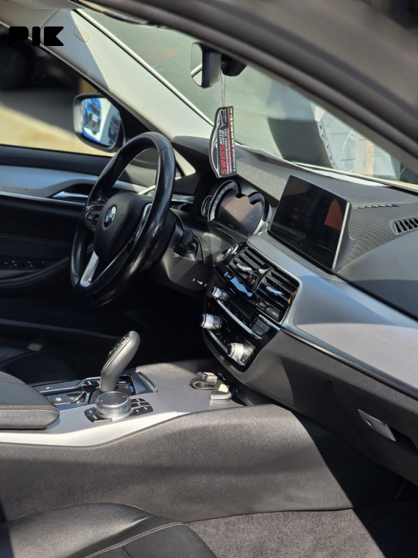 BMW 520d G30