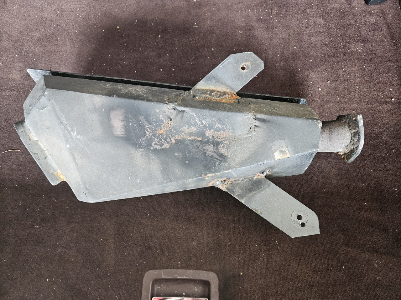 Lijevi auspuh za motor skuter skinut sa Gilera GP800 GP 800 izduv