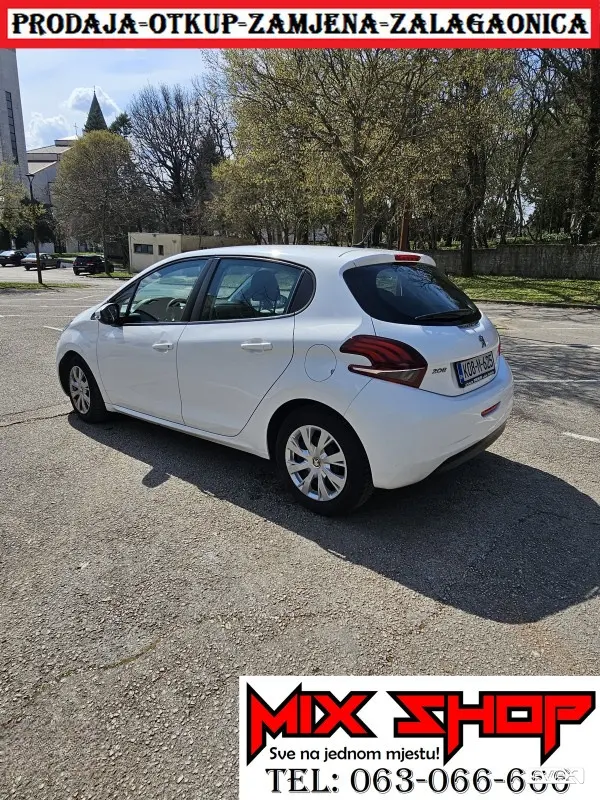 Peugeot 208 1.6 HDI Registriran 129 prešao,4 vrata TOP 1,6 1.6HDI