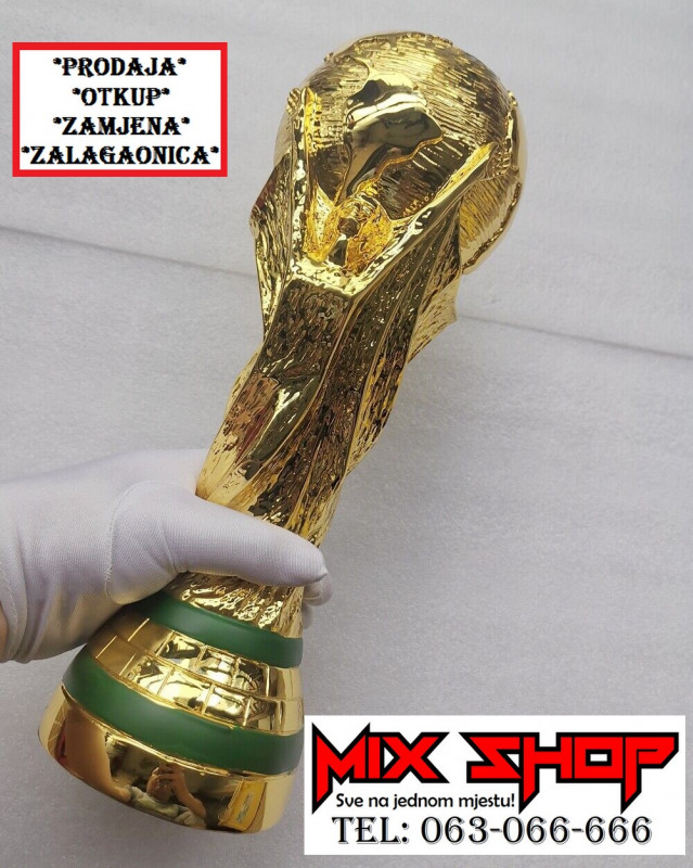 GOLD Trofej Svjetskog Prvenstva Fifa World Cup navijački rekvizit