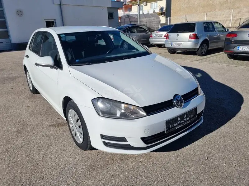 Volkswagen Golf (Svi)