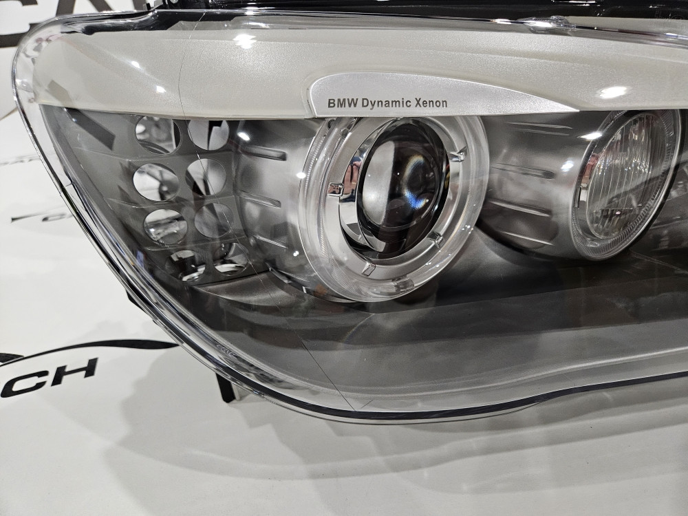 FAR BMW 7 F01 F02 dynamic xenon 7228428 ZKW Lighting