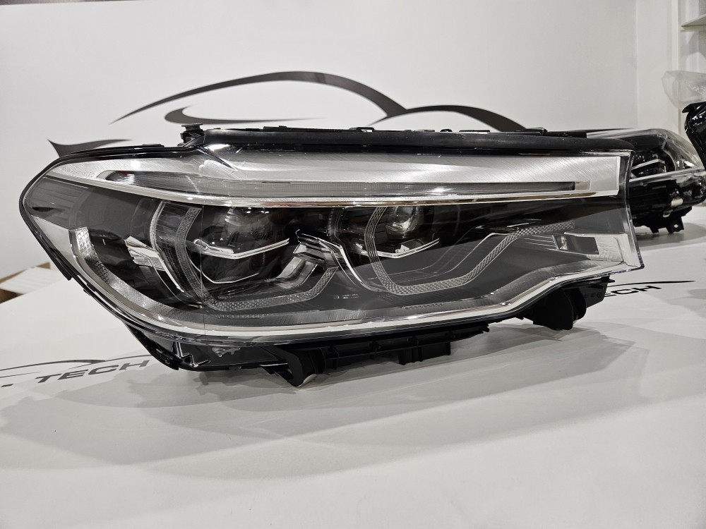 Far BMW 5 G30 7214962 Farovi ZKW LED