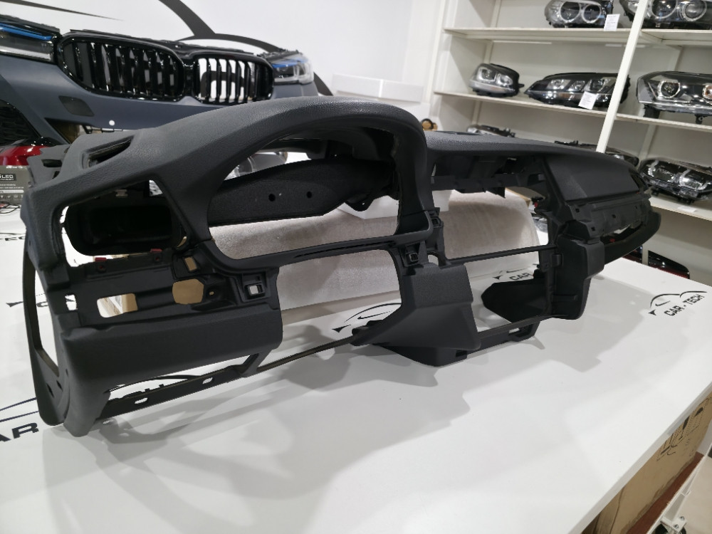BMW F10 Instrument tabla sa airbagom