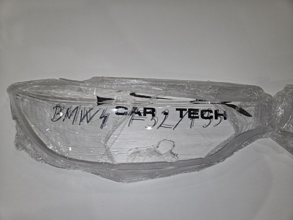 Staklo fara BMW 4 F32 F33 staklo za far 2013-16