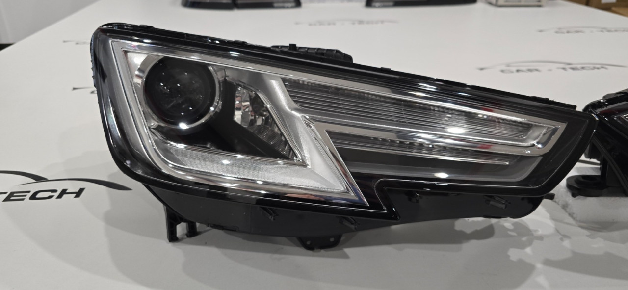 FAR Audi A4 B9 2016-2019 Xenon 8W0 941 005 006