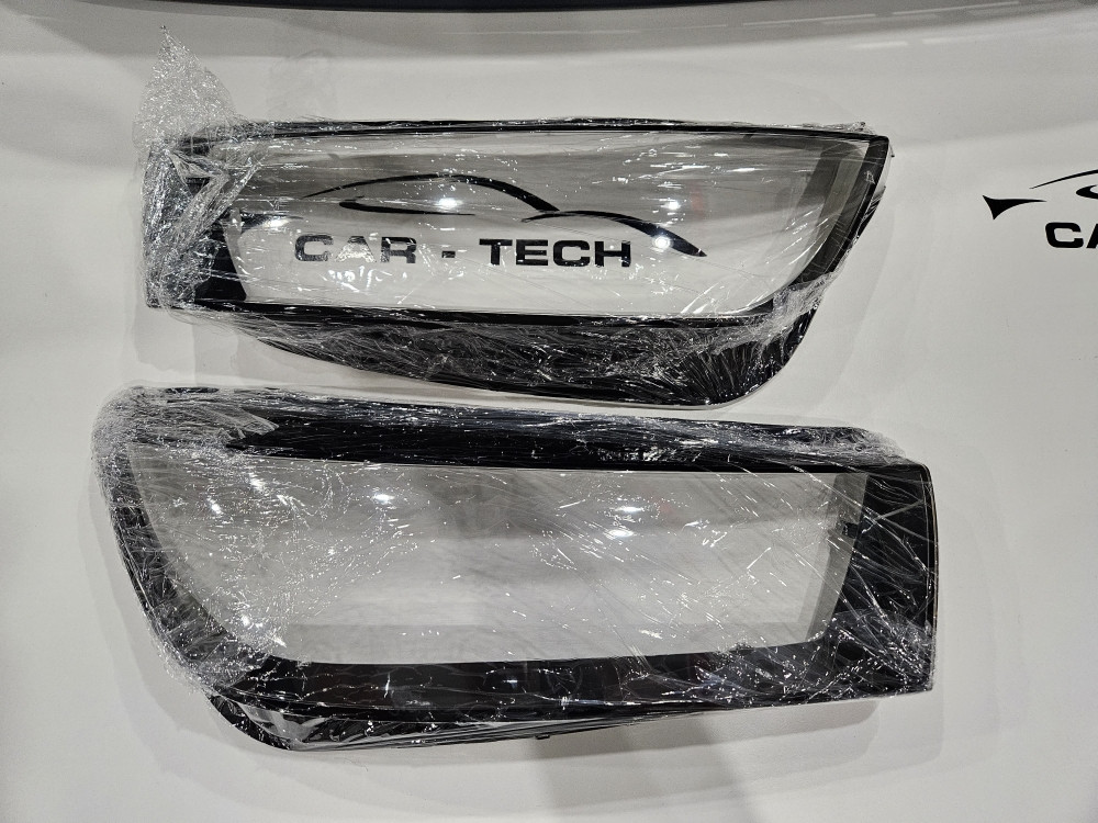 Staklo fara Audi Q5 2017-2021 staklo za far