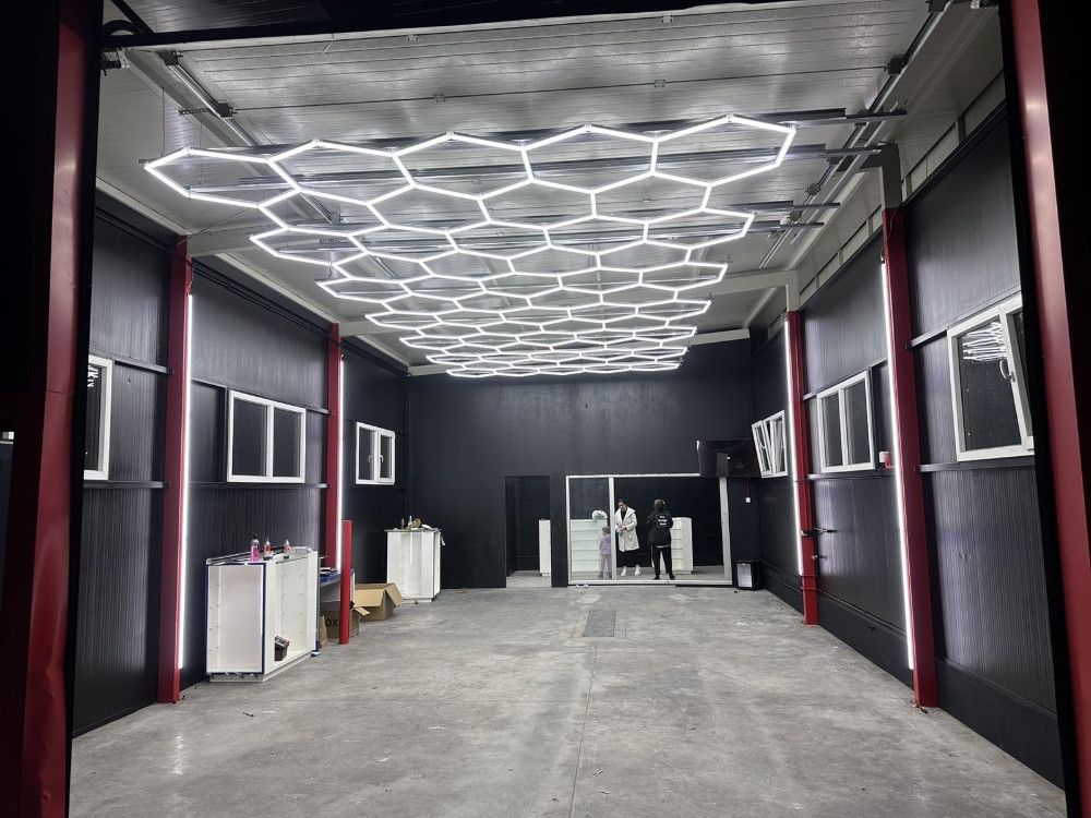 Heksagonalna LED rasvjeta heksagon 220V MOGUĆE PLAĆANJE NA RATE
