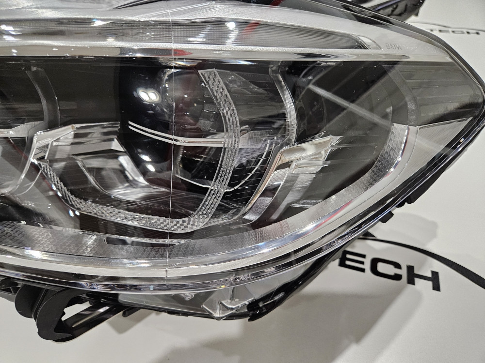 Far BMW 5 G30 7214962 Farovi ZKW LED