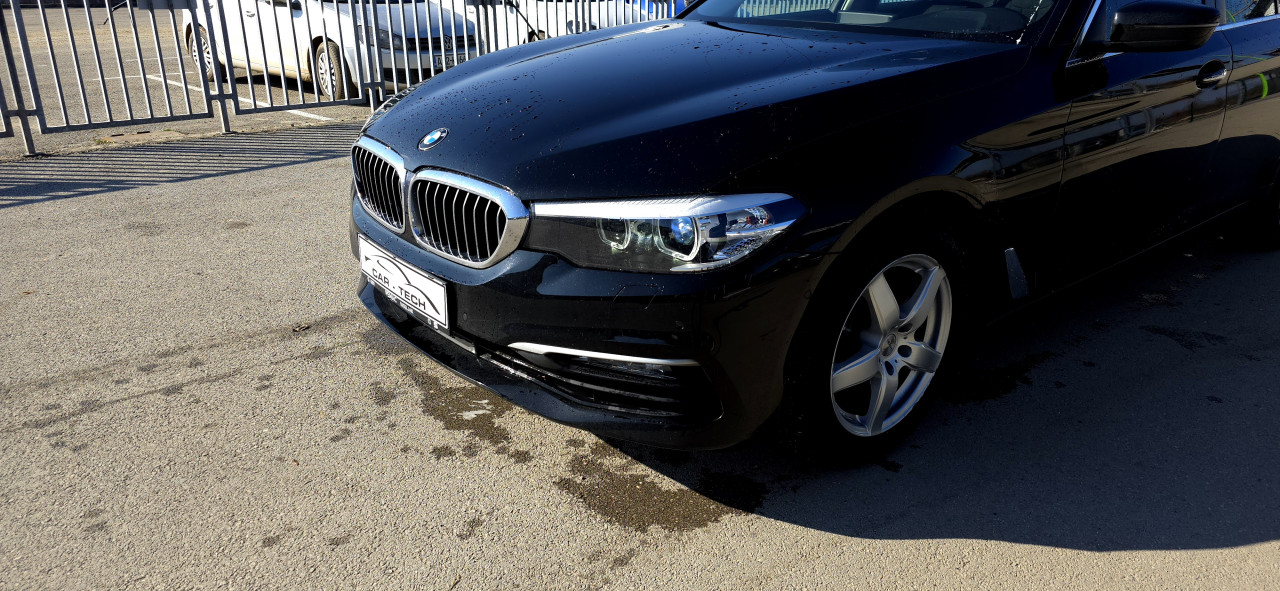 Bmw 5 G30 prednji branik kompletan