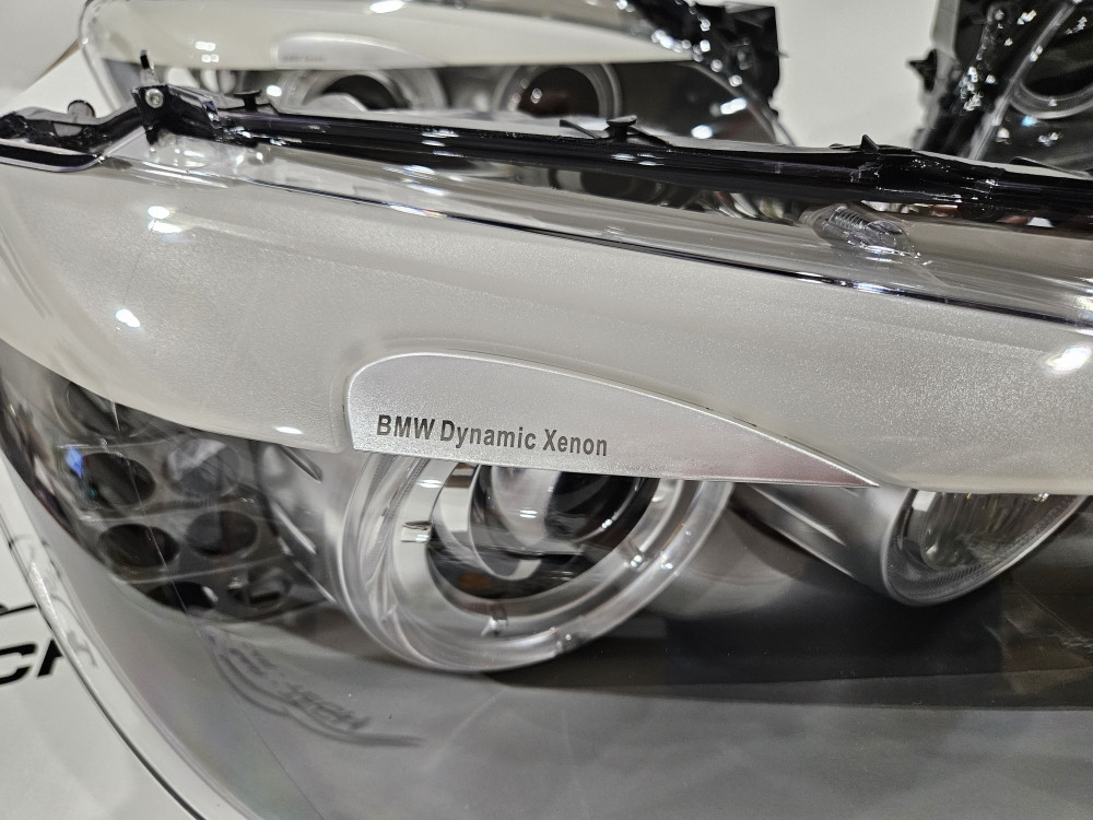 FAR BMW 7 F01 F02 dynamic xenon 7228428 ZKW Lighting