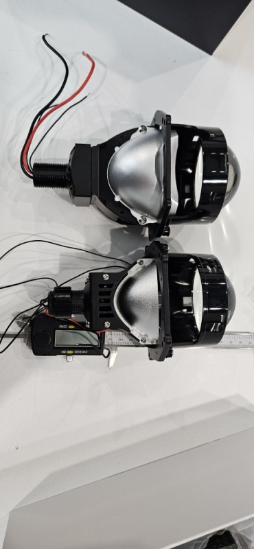 Bi-LED biled projektori projektor sociva 3,0 inch 12V