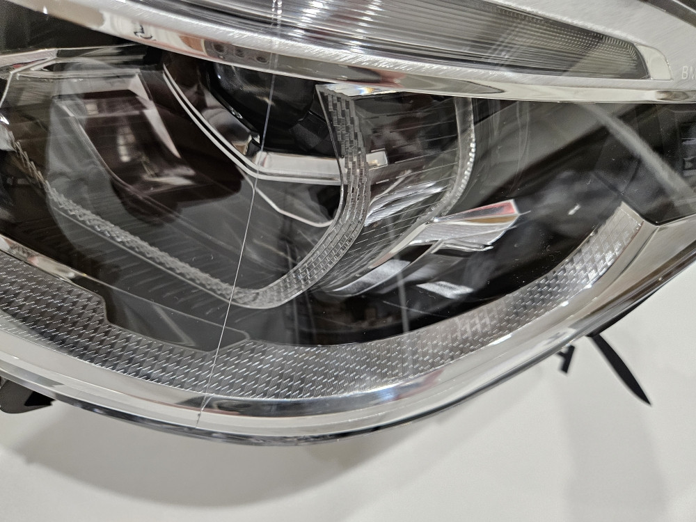 Far BMW 5 G30 7214962 Farovi ZKW LED