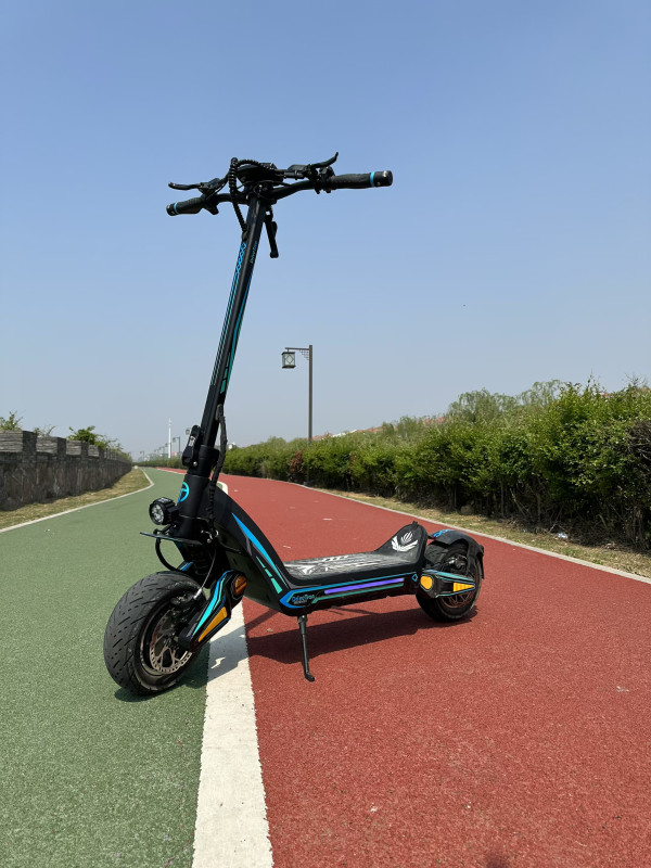 Električni romobil Drive Tron DT06 NOVO 4400W 80 km/h