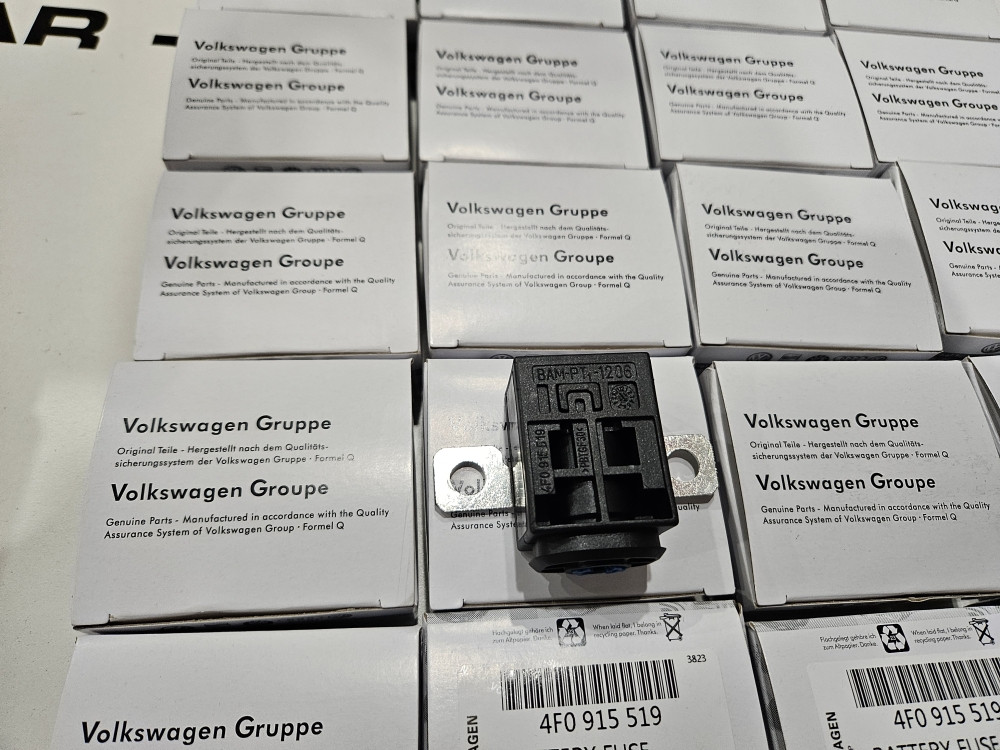 Kapsula akumulatora Klema Audi Volkswagen 8J0915459