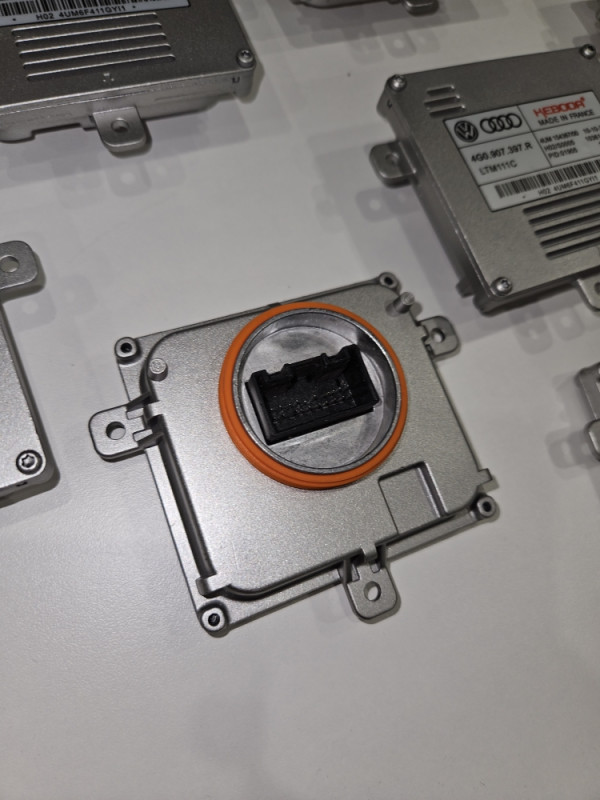 Elektronika fara Balast Audi A4 A5 A6 4G 4G0 907 397 R VW