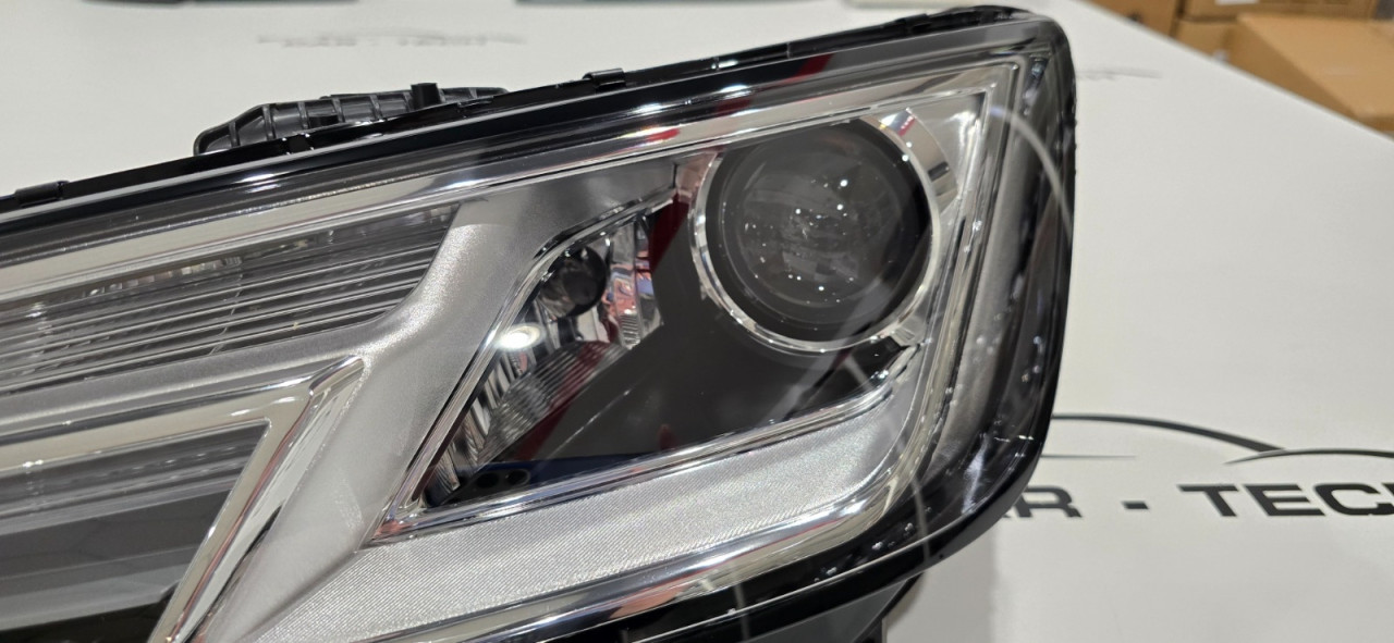 FAR Audi A4 B9 2016-2019 Xenon 8W0 941 005 006