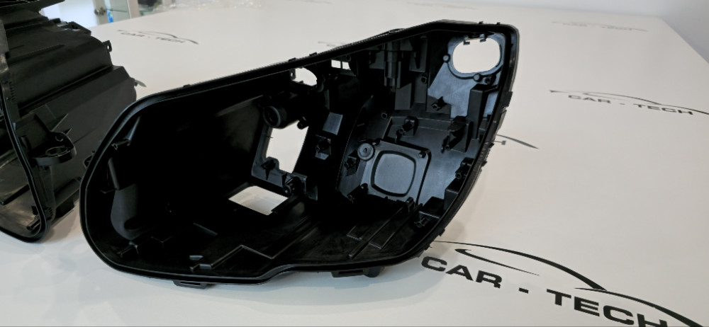 Kuciste fara Mercedes S klasa W222 14-17 LED ADAPTIVE