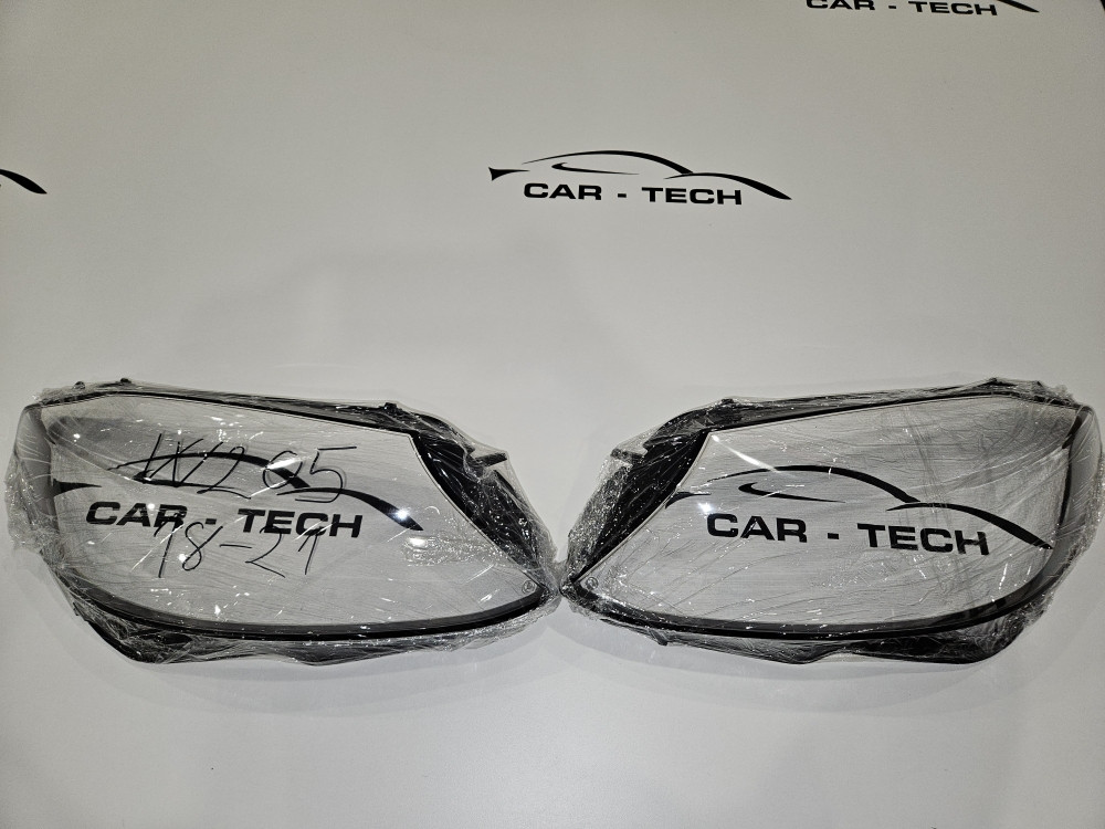 Staklo fara Mercedes C klasa W205 facelift 2018-21 far