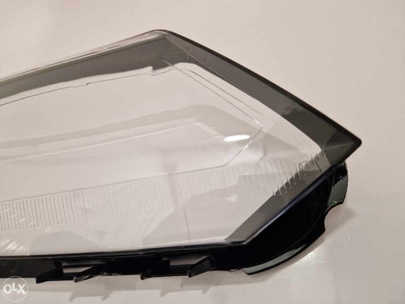 Staklo fara VW Tiguan 2013-16 stakla farova R LINE HELLA