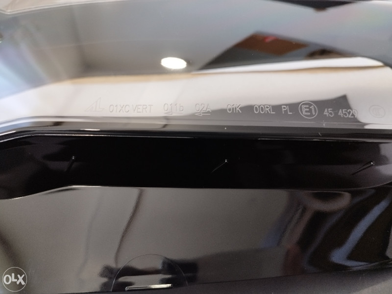 Staklo Fara BMW X5 G05 2019-2022 AL