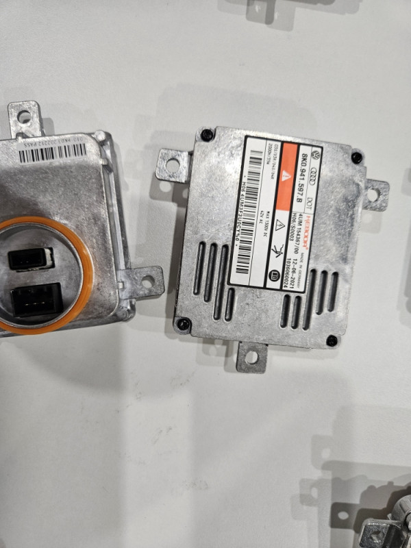 Elektronika fara Balast 8K0 941 597 B 8K0941597B VW AUDI