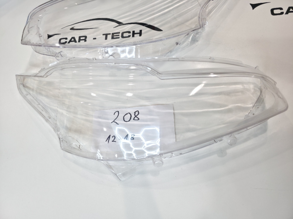 Staklo fara Peugeot 208 2012-2018 far staklo