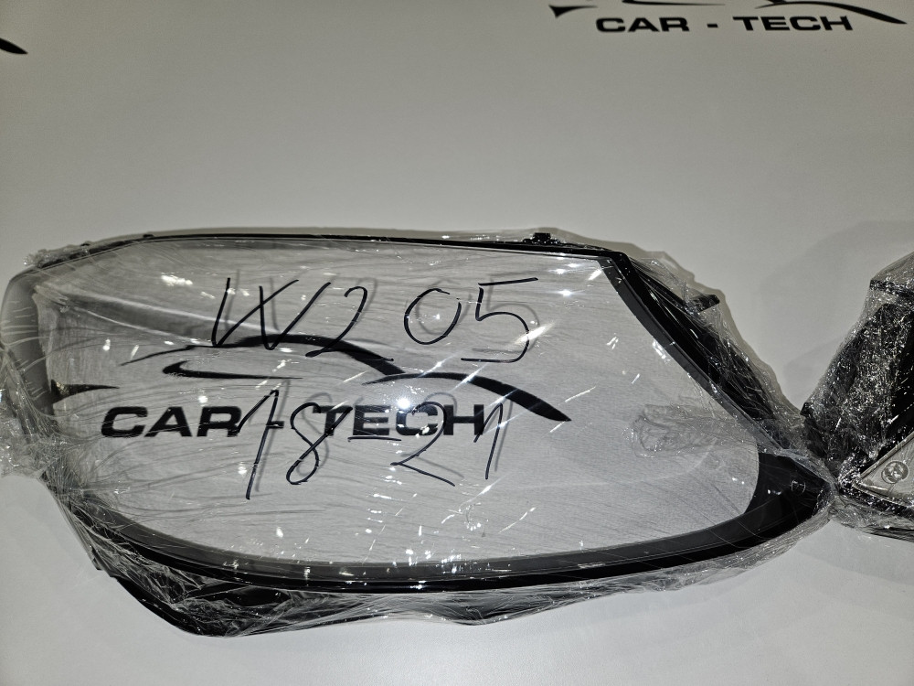 Staklo fara Mercedes C klasa W205 facelift 2018-21 far
