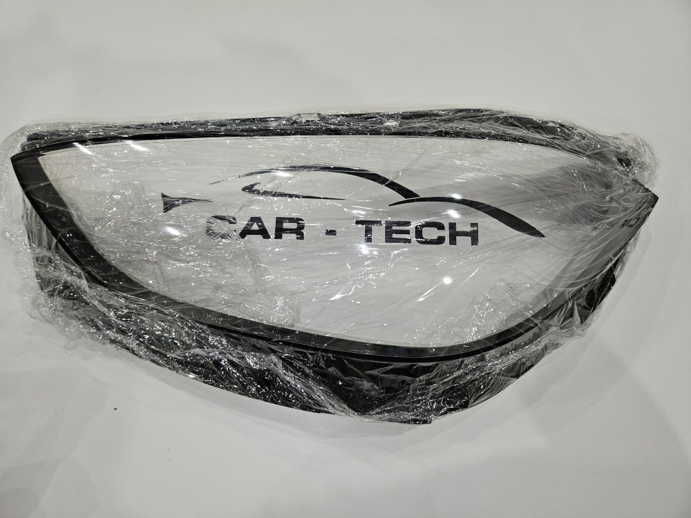 Mercedes C klasa Staklo fara W206 2021-2024 far