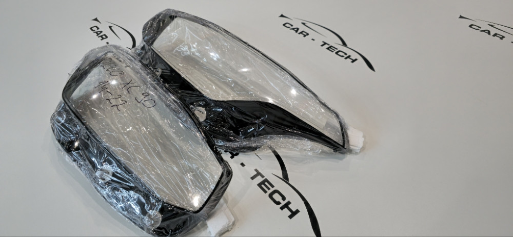 Staklo fara Volvo XC90 2014-2022 STAKLO FAR VOLVO