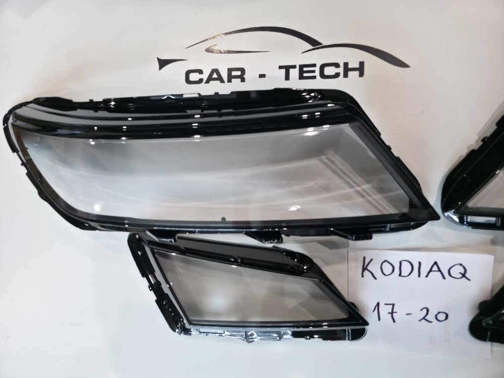 Staklo fara SKODA KODIAQ 2016-2021 far staklo