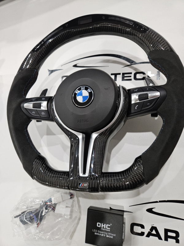 BMW M Volan sa led display F10 F15 F30 CARBON Alcantara