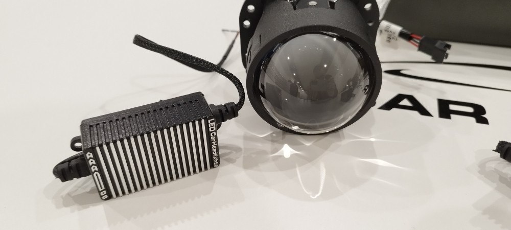 BI-LED PROJEKTORI 2,5 BI LED Sociva za farove SANVI