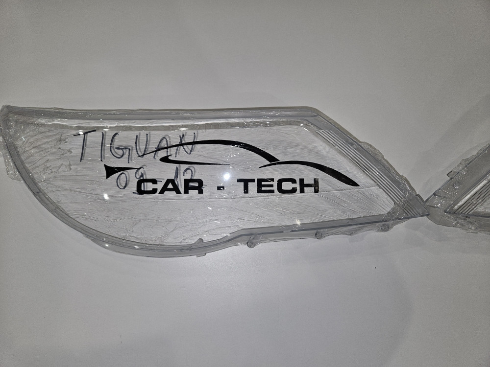 Staklo fara VW Tiguan 2009-12 far tiguan