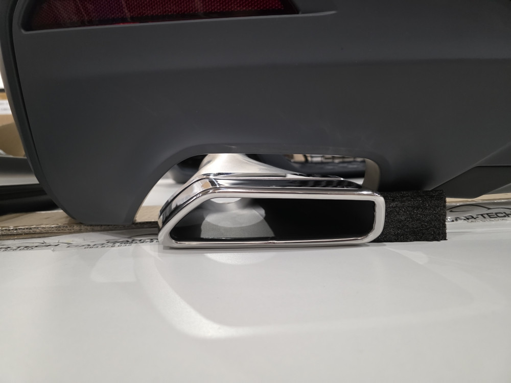 BMW 5 G30 Zadnji Branik Difuzor komplet konverzija zadnjeg dijela