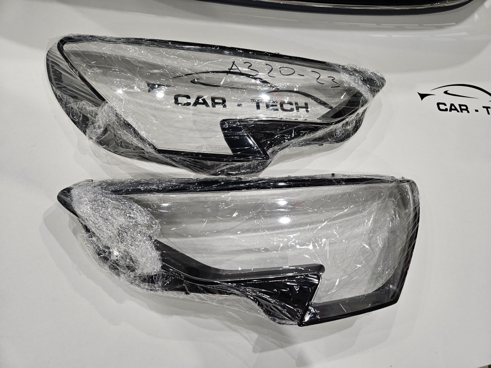Staklo fara Audi A3 8Y 2020-2023 stakla za farove