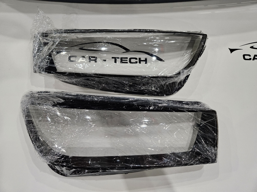 Staklo fara Audi Q5 2017-2021 staklo za far