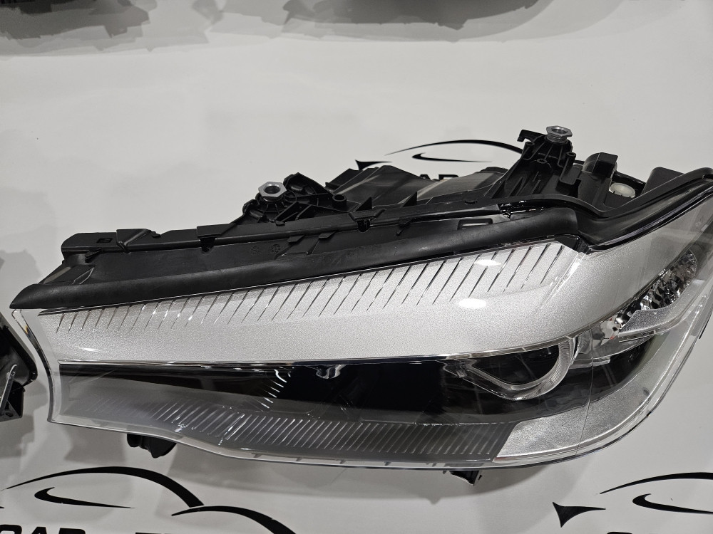Far BMW 5 G30 LED 7458884 - 02