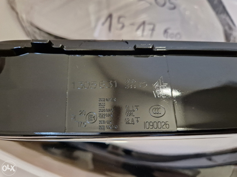 Staklo fara Mercedes W205 C klasa Stakla fara AL
