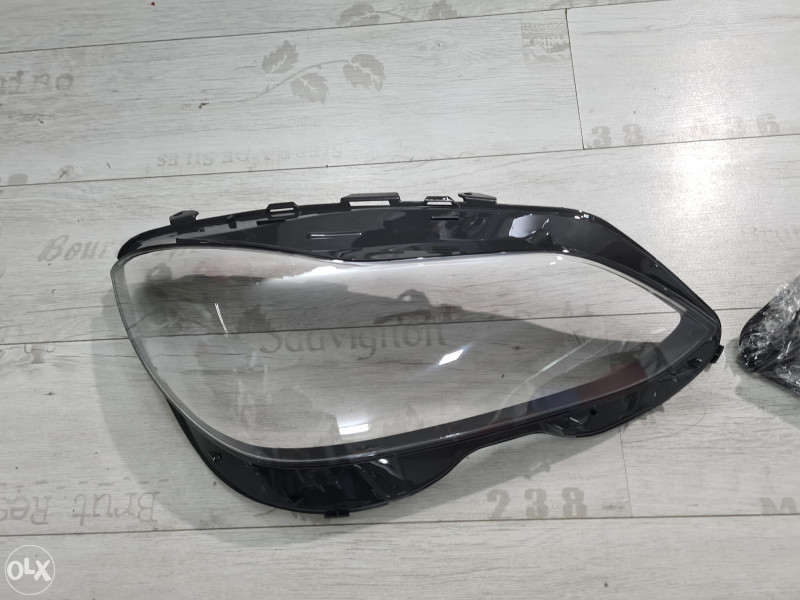 Staklo fara Mercedes E W212 2013-2016 Far stakla