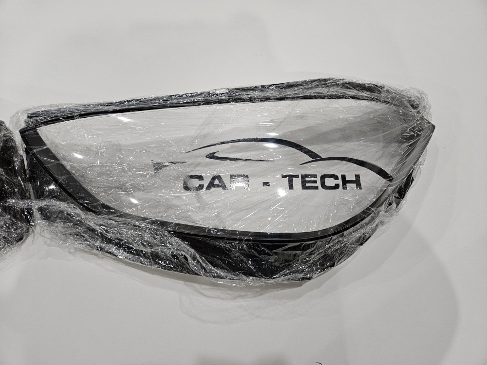 Mercedes C klasa Staklo fara W206 2021-2024 far