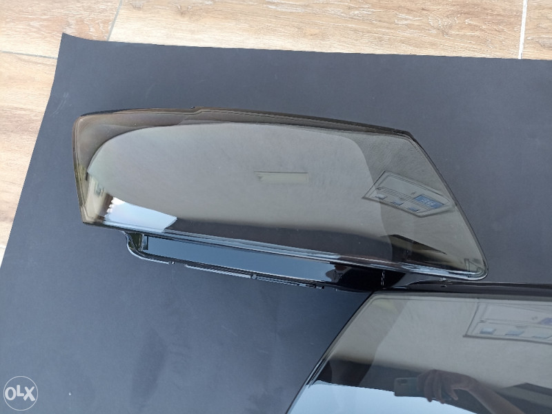 Staklo Fara Audi Q5 2013-2017 8R facelift