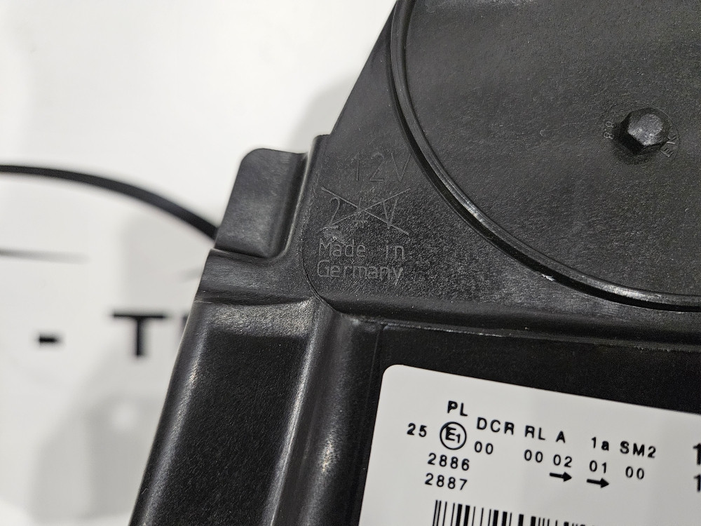 Far BMW 5 F10 F11 2010-2013 Hella 7 271 911-21