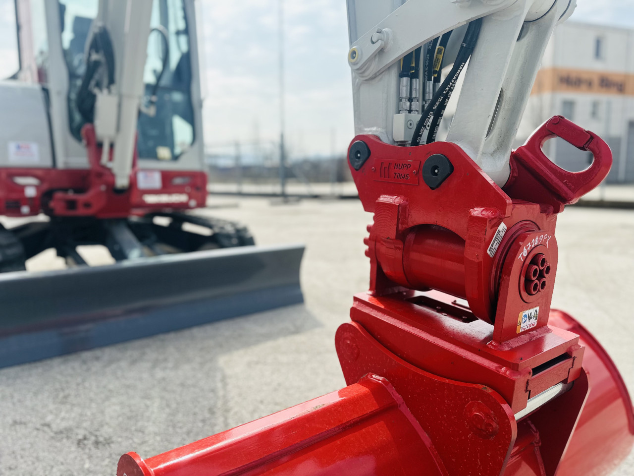 Mini Bager Gusjenicar TAKEUCHI TB335R new new