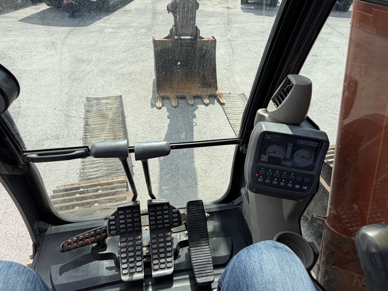 BAGER Gusjenicar HITACI ZX280LCH-3