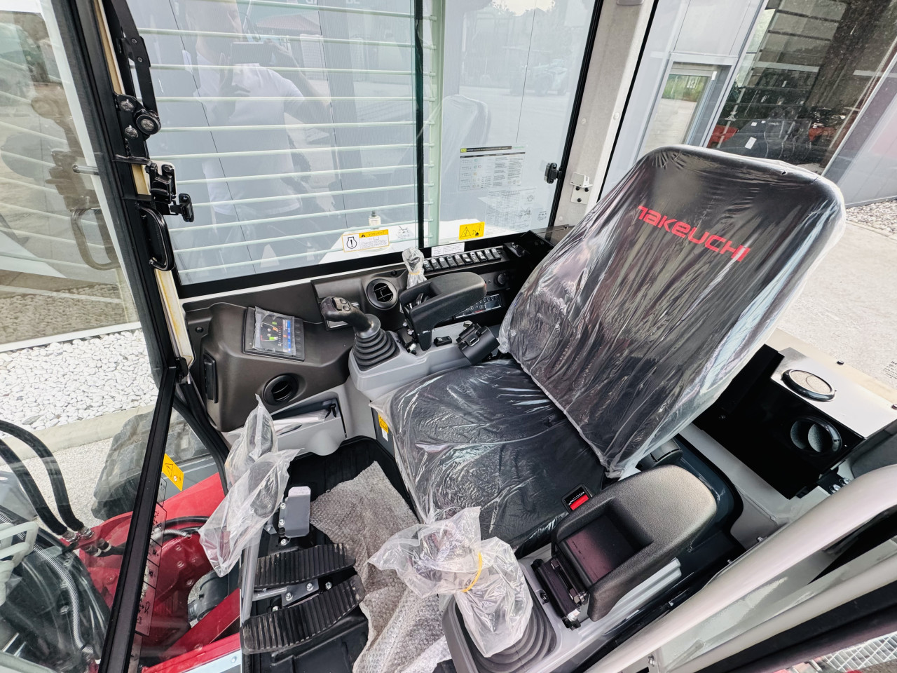 Mini Bager Gusjenicar Takeuchi TB280FR